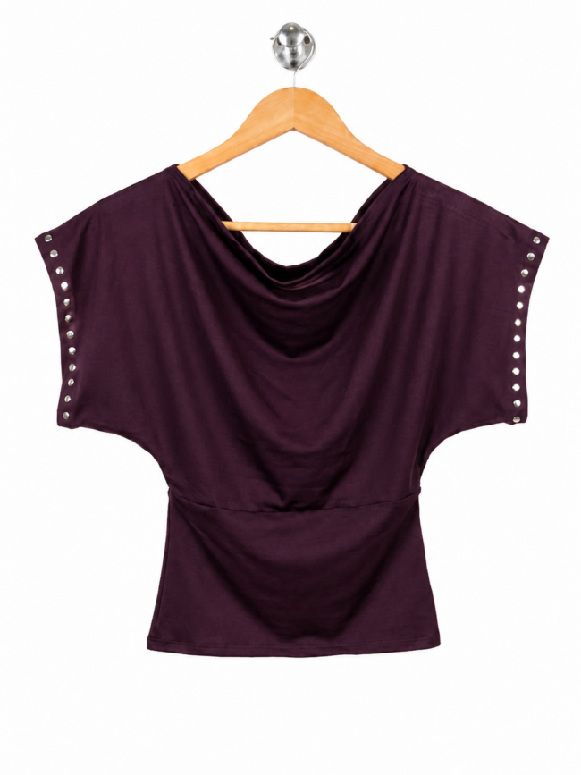 R6641 Remera manga ancha con tachas